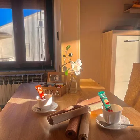 アパート Vesna 500 *