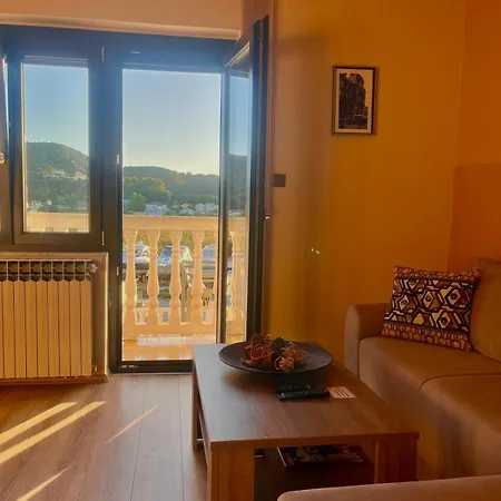 アパート Vesna 500